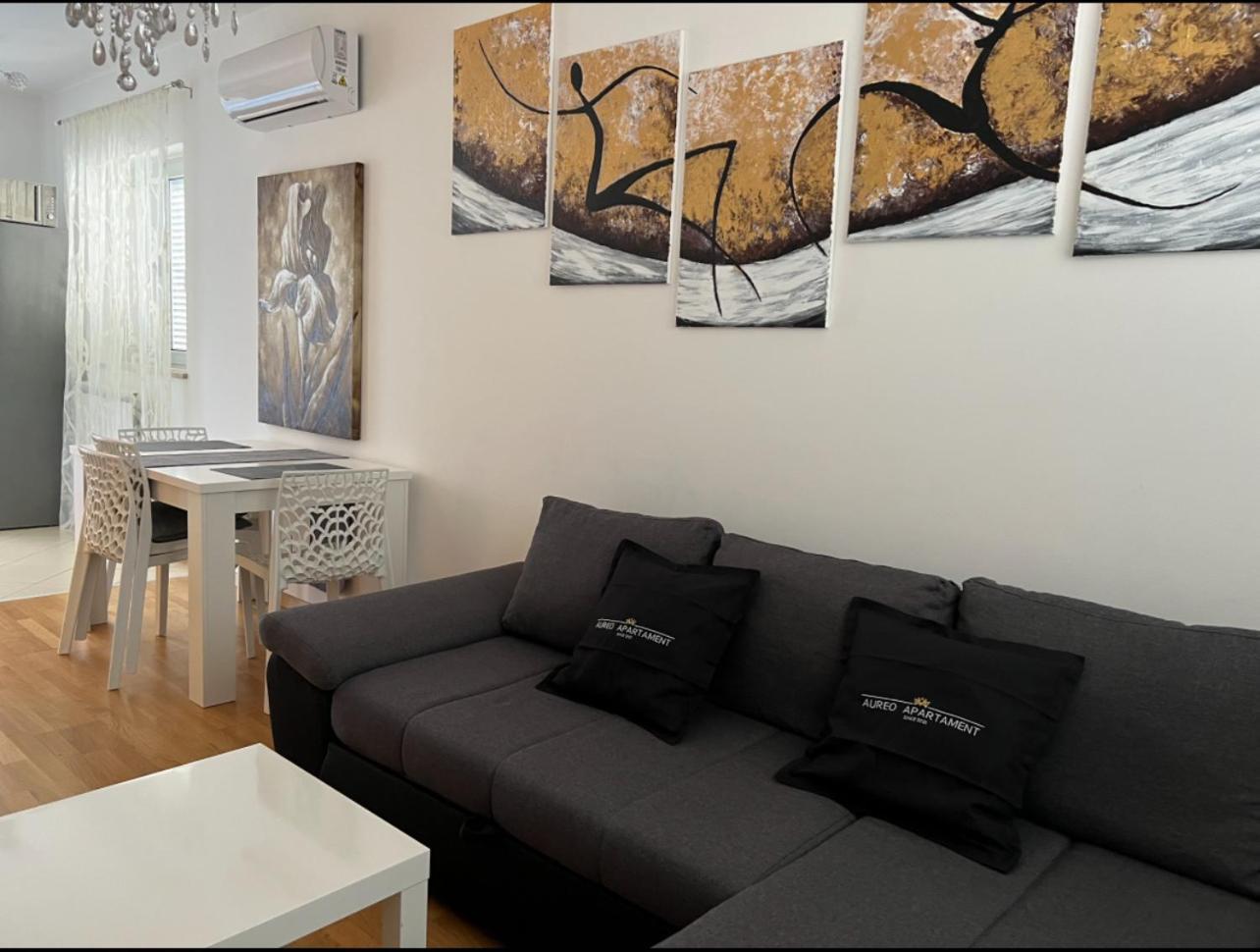 Aureo Apartment Pula Center Kültér fotó